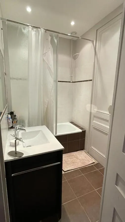 Apartment Ferienwohnung Belges Lyon